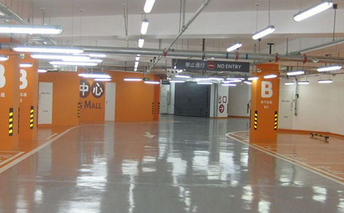 青湖路街道青湖路街道环氧地坪漆的施工流程