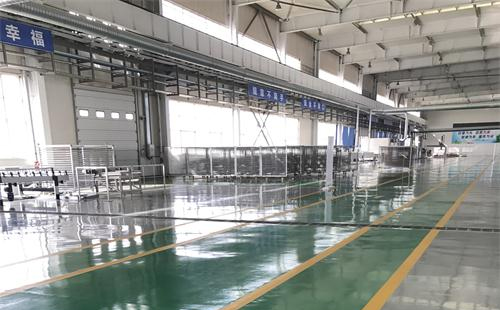 明日大雪：梦得来化工为您打造温暖而坚固的青湖路街道环氧地坪