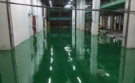 11月青湖路街道青湖路街道环氧地坪施工高峰来袭，梦得来化工多项目同步推进保交付