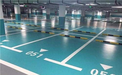 青湖路街道青湖路街道环氧地坪中涂：构筑坚固地面的关键环节